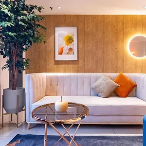 ❈ Tropicana 218 By Alv ❈ Apartment